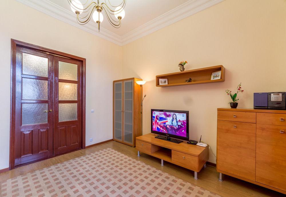 Hostel Kreschatik Kiev Ngoại thất bức ảnh