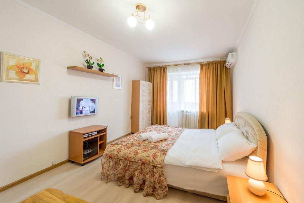 Hostel Kreschatik Kiev Ngoại thất bức ảnh