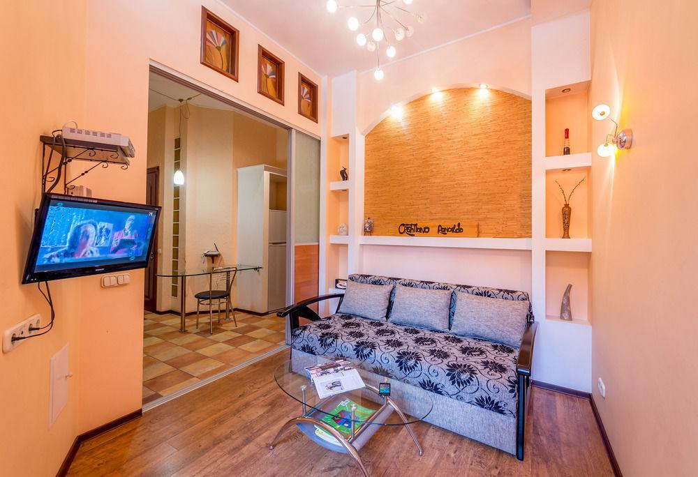 Hostel Kreschatik Kiev Ngoại thất bức ảnh