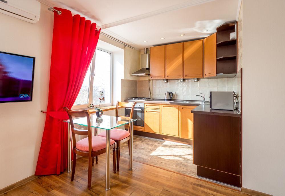 Hostel Kreschatik Kiev Ngoại thất bức ảnh