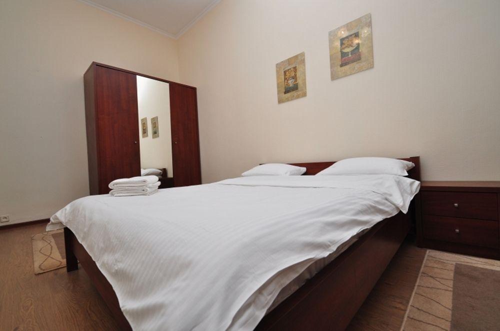 Hostel Kreschatik Kiev Ngoại thất bức ảnh
